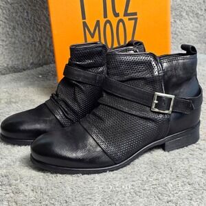 Miz Mooz Black Leather Ankle Boots Buckle Zip Up Booties Womens EU 39 US 8.5 NIB